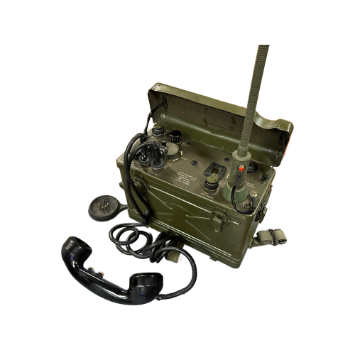 Original WWII U.S. Signal Corps BC-1000A Backpack Radio Receiver and Transmitter - Dated 1944 & a Matching Set of Walkie-Talkies (Original) - Image 9